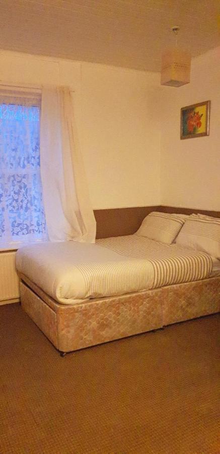 Hotel Avansi Μπλάκπουλ Εξωτερικό φωτογραφία